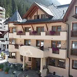 Hotel Idhof