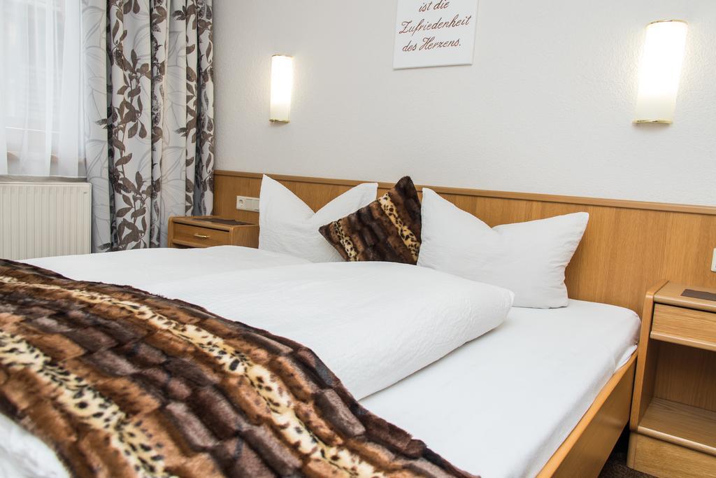 Idhof Hotel